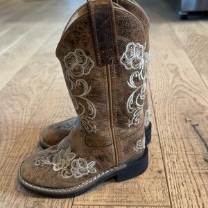 Toddler girl cowboy boots